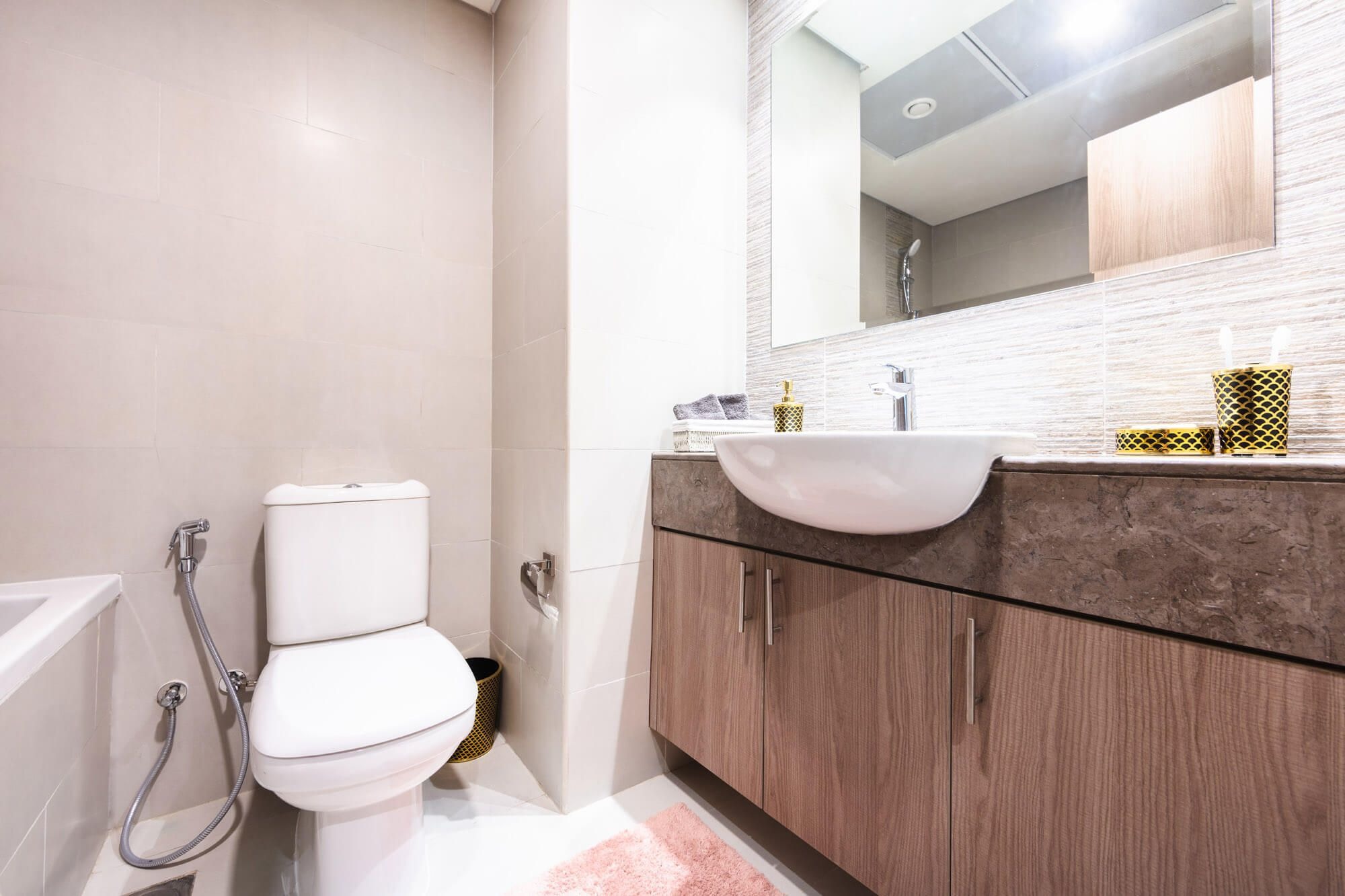 Modern bathroom with high-quality fixtures and sophisticated design at Park View, Saadiyat Island.